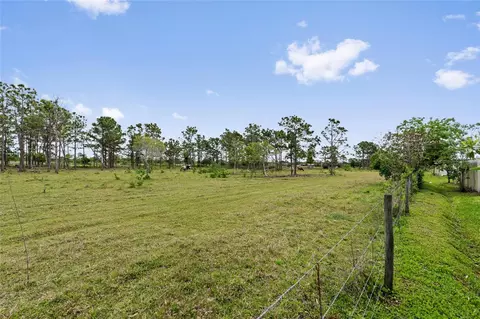 Exterior - 799 Hitch Loop, Saint Cloud, FL 34772 photo 5 of 9