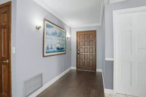 Entry Way - 608 Ponderosa Dr, Saint Cloud, FL 34769 photo 1 of 2
