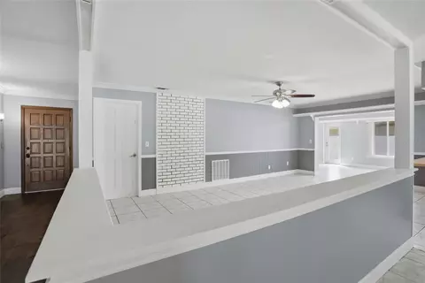 Living - 608 Ponderosa Dr, Saint Cloud, FL 34769 photo 7 of 16