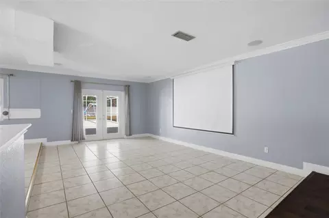 Living - 608 Ponderosa Dr, Saint Cloud, FL 34769 photo 1 of 16