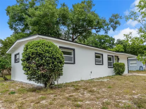 Exterior - 900 Jamela Dr, Ocoee, FL 34761 photo 4 of 9