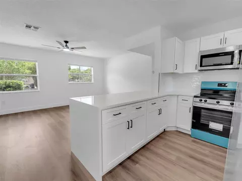 Kitchen - 900 Jamela Dr, Ocoee, FL 34761 photo 3 of 3