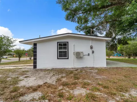 Exterior - 900 Jamela Dr, Ocoee, FL 34761 photo 7 of 9