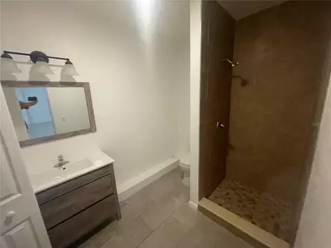 Bath - 3575 Michigan Ave, Saint Cloud, FL 34769 photo 5 of 7