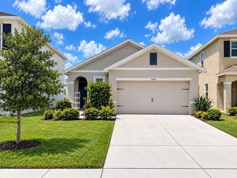 Exterior - 17043 Oval Rum Dr, Wimauma, FL 33598 photo 4 of 5