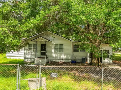 2536 Magnolia Ave, Sanford, FL 32773