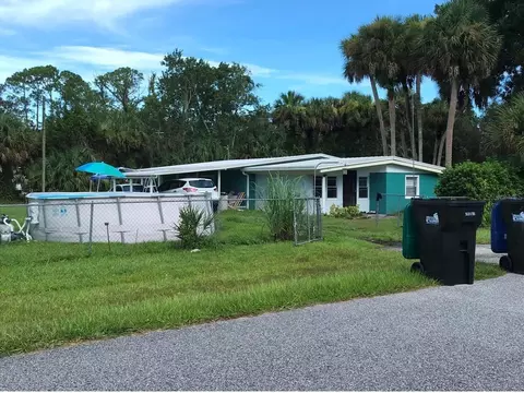 703 Saint Anne Ave, Christmas, FL 32709