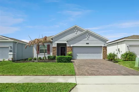 Exterior - 2714 Slash Way, Saint Cloud, FL 34771 photo 2 of 11