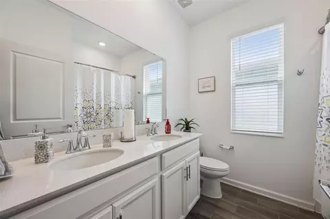 Bath - 2714 Slash Way, Saint Cloud, FL 34771 photo 2 of 3