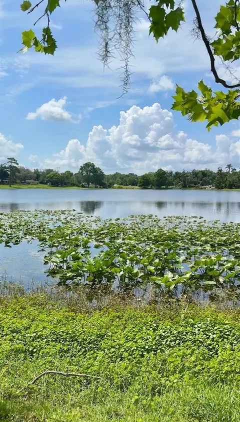 524 Queens Mirror Cir, Casselberry, FL 32707