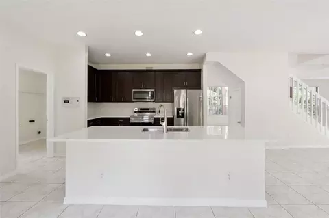 Kitchen - 1960 Aspenridge Ct, Ocoee, FL 34761 photo 9 of 9