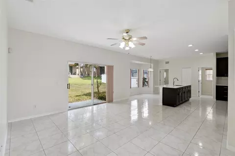 Living - 1960 Aspenridge Ct, Ocoee, FL 34761 photo 9 of 16