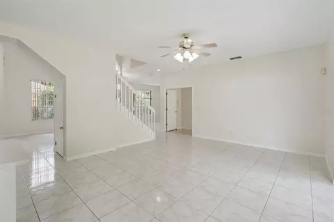Living - 1960 Aspenridge Ct, Ocoee, FL 34761 photo 5 of 16