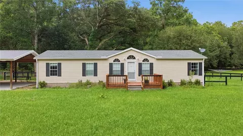 13250 NW 160th Ave, Morriston, FL 32668