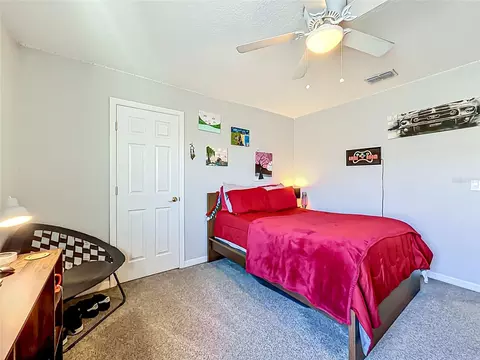 Bedroom - 2323 Nuthatch St, Saint Cloud, FL 34771 photo 9 of 13