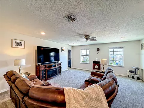 Living - 2323 Nuthatch St, Saint Cloud, FL 34771 photo 5 of 5