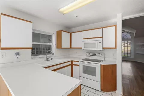 Kitchen - 3374 Hamlet Loop, Winter Park, FL 32792 photo 1 of 7