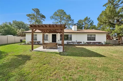 219 S Crystal Dr, Sanford, FL 32773