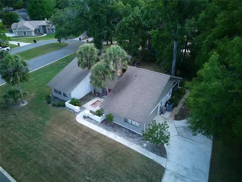 816 Pine Shadow Dr, Apopka, FL 32712