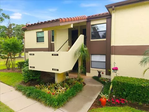 6111 Lake Pointe Dr #202, Orlando, FL 32822
