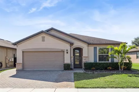 2651 Mead Ave, Saint Cloud, FL 34771