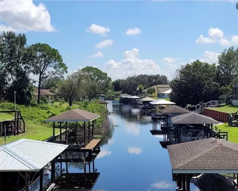 148 Bougainvillea St NE, Lake Placid, FL 33852