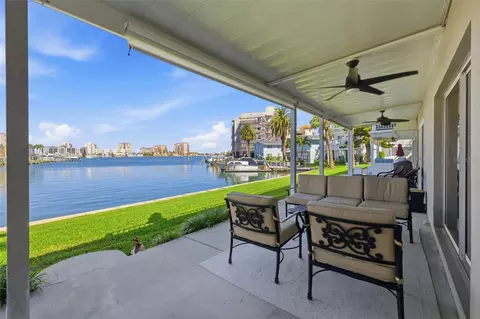 400 Larboard Way #105, Clearwater Beach, FL 33767