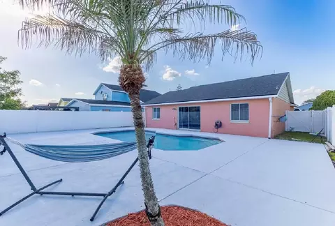 252 Hidden Springs Cir, Kissimmee, FL 34743