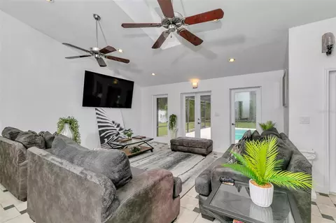Living - 3585 SE 55th Ct, Ocala, FL 34480 photo 1 of 1