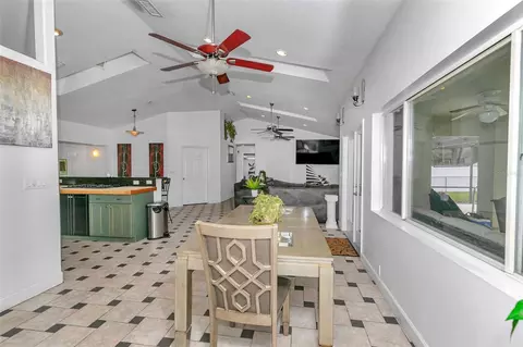 Dining - 3585 SE 55th Ct, Ocala, FL 34480 photo 2 of 2