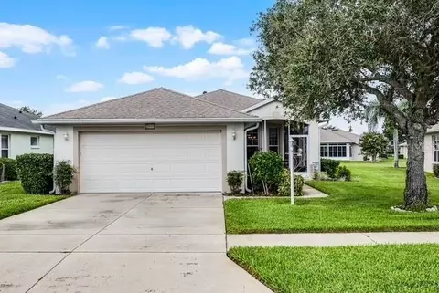27111 Nostalgia Dr, Leesburg, FL 34748