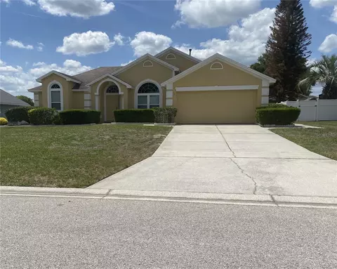 110 Via Del Sol Dr N, Davenport, FL 33896
