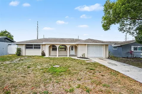 7037 Magnolia Valley Dr, New Port Richey, FL 34653