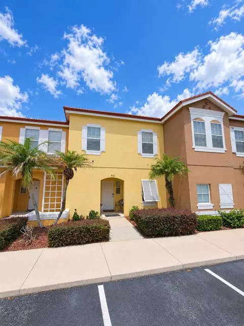 910 Park Terrace Cir, Kissimmee, FL 34746