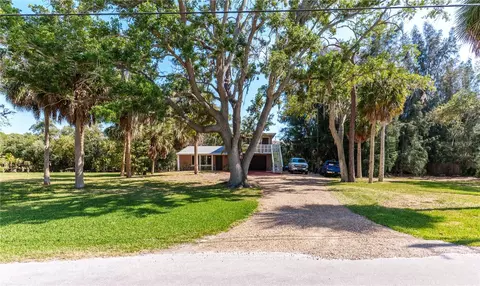 4910 Limestone Dr, Port Richey, FL 34668