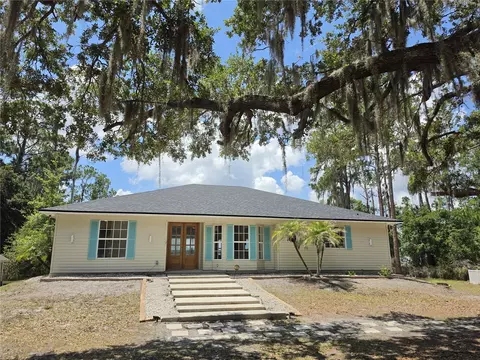 560 Eden Dr, Saint Cloud, FL 34771