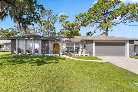 516 Oakwood Ct, Altamonte Springs, FL 32714