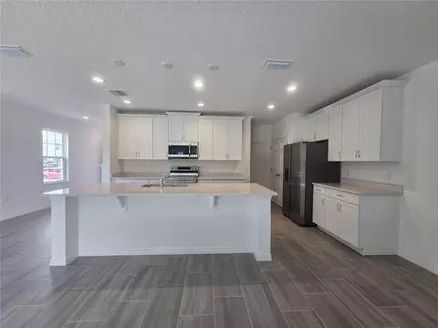 Kitchen - 2536 Starry Pt, Saint Cloud, FL 34769 photo 1 of 4
