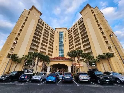 2801 S Ridgewood Ave #403, South Daytona, FL 32119