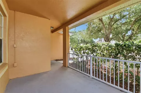 Exterior - 6409 Bridgecrest Dr, Lithia, FL 33547 photo 8 of 18