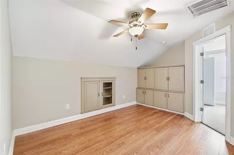 Bedroom - 6409 Bridgecrest Dr, Lithia, FL 33547 photo 8 of 14
