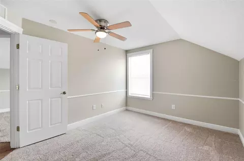 Bedroom - 6409 Bridgecrest Dr, Lithia, FL 33547 photo 10 of 14