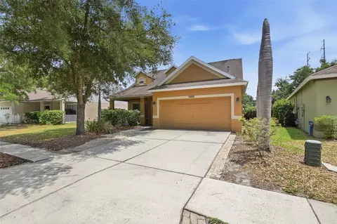 Exterior - 6409 Bridgecrest Dr, Lithia, FL 33547 photo 3 of 18
