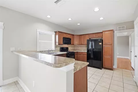 Kitchen - 6409 Bridgecrest Dr, Lithia, FL 33547 photo 1 of 7
