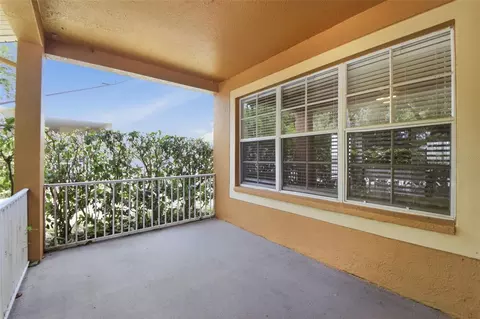 Exterior - 6409 Bridgecrest Dr, Lithia, FL 33547 photo 7 of 18