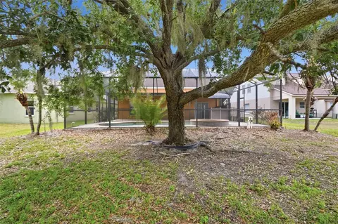 Exterior - 6409 Bridgecrest Dr, Lithia, FL 33547 photo 17 of 18