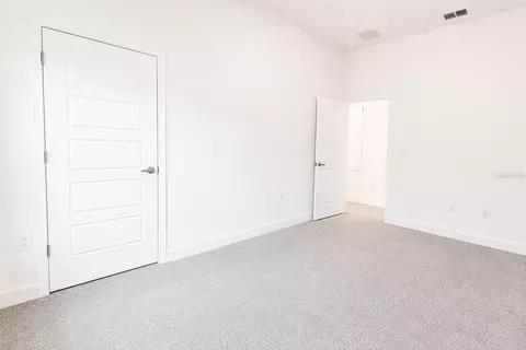 Bedroom - 7606 Bent Tree Loop, Saint Cloud, FL 34773 photo 3 of 7