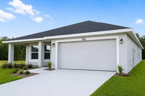 Exterior - 7606 Bent Tree Loop, Saint Cloud, FL 34773 photo 2 of 5