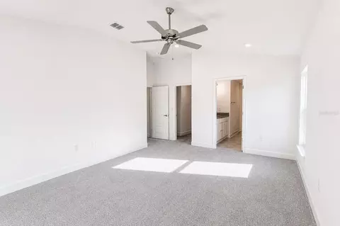 Bedroom - 7606 Bent Tree Loop, Saint Cloud, FL 34773 photo 6 of 7