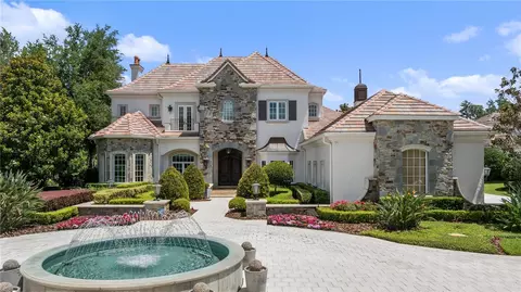 9349 Tibet Pointe Cir, Windermere, FL 34786